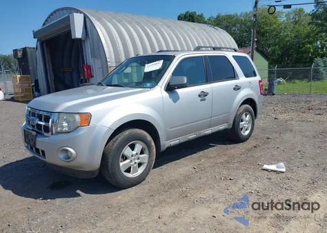 2009 Ford Escape Xlt из США, поврежденный, VIN 1FMCU93779KB22110